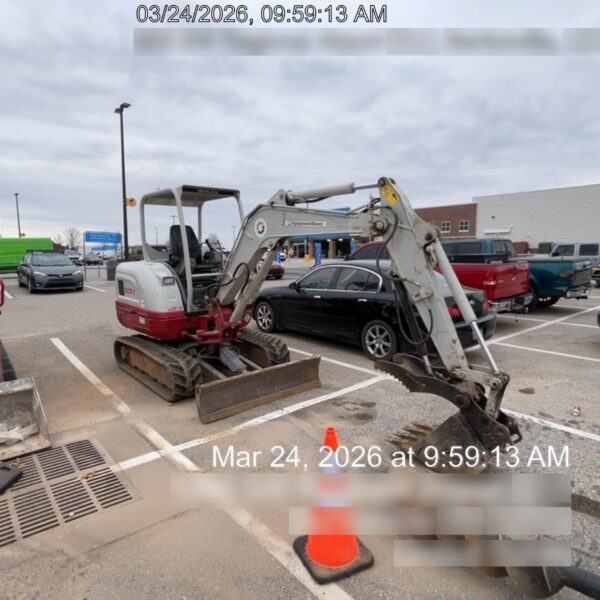 2021 TAKEUCHI TB235-2R