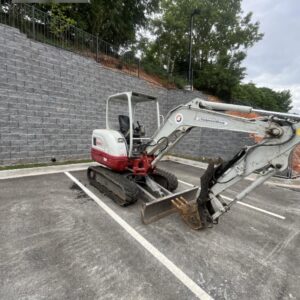 2021 TAKEUCHI TB235-2R