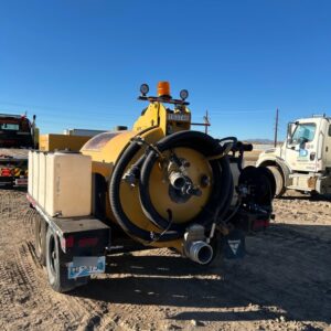 2021 VAC-TRON LP573XDT