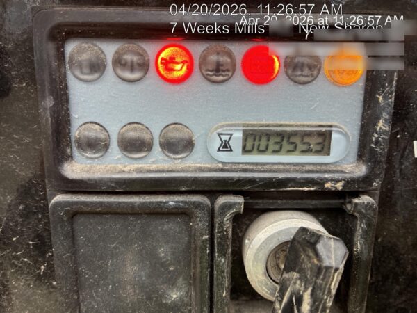 2021 VAC-TRON LP573XDT