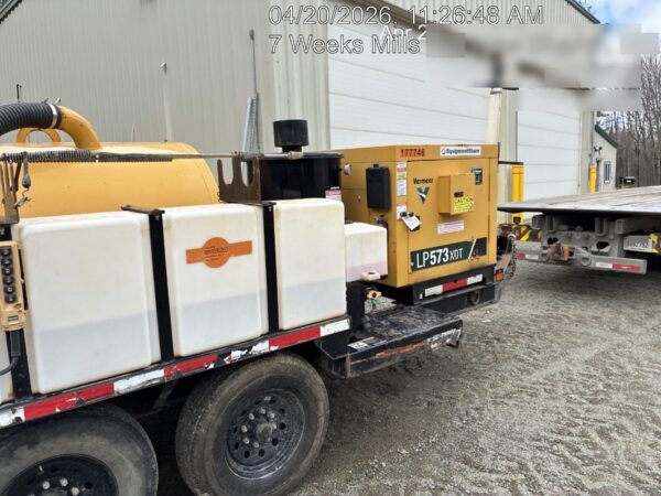 2021 VAC-TRON LP573XDT