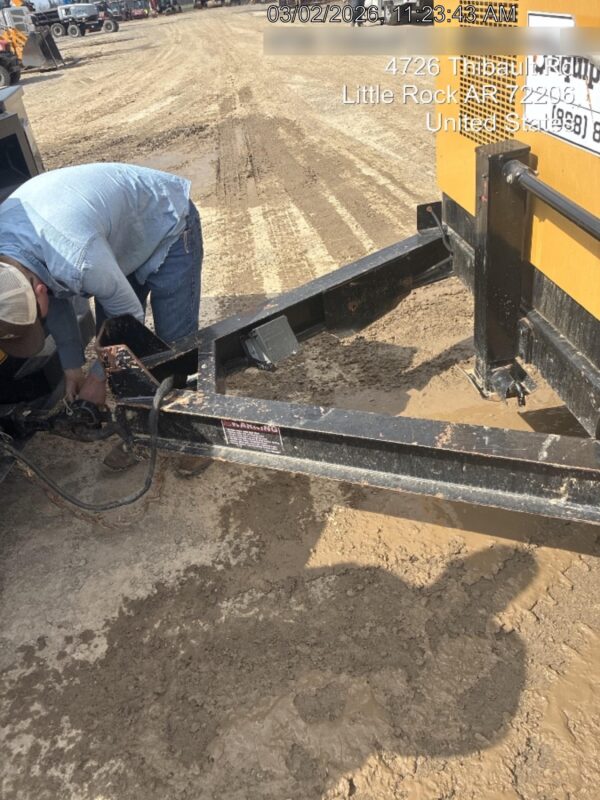 2021 VAC-TRON LP573XDT