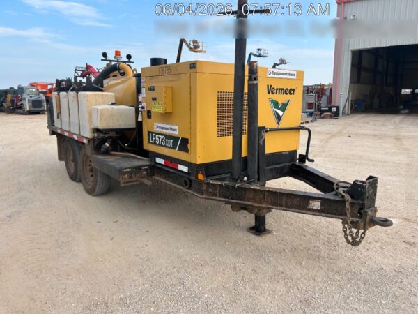 2021 VAC-TRON LP573XDT
