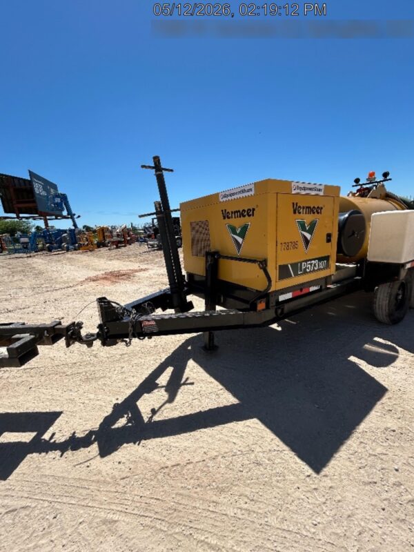 2021 VAC-TRON LP573XDT