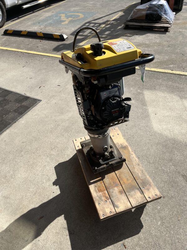 2021 WACKER NEUSON BS60-4As