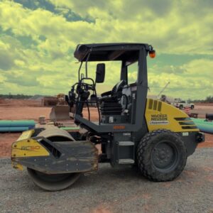 2021 WACKER NEUSON RC50