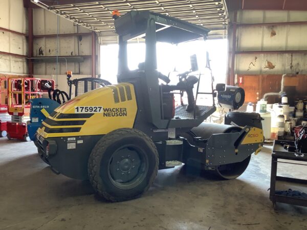 2021 WACKER NEUSON RC50 2021 WACKER NEUSON RC50