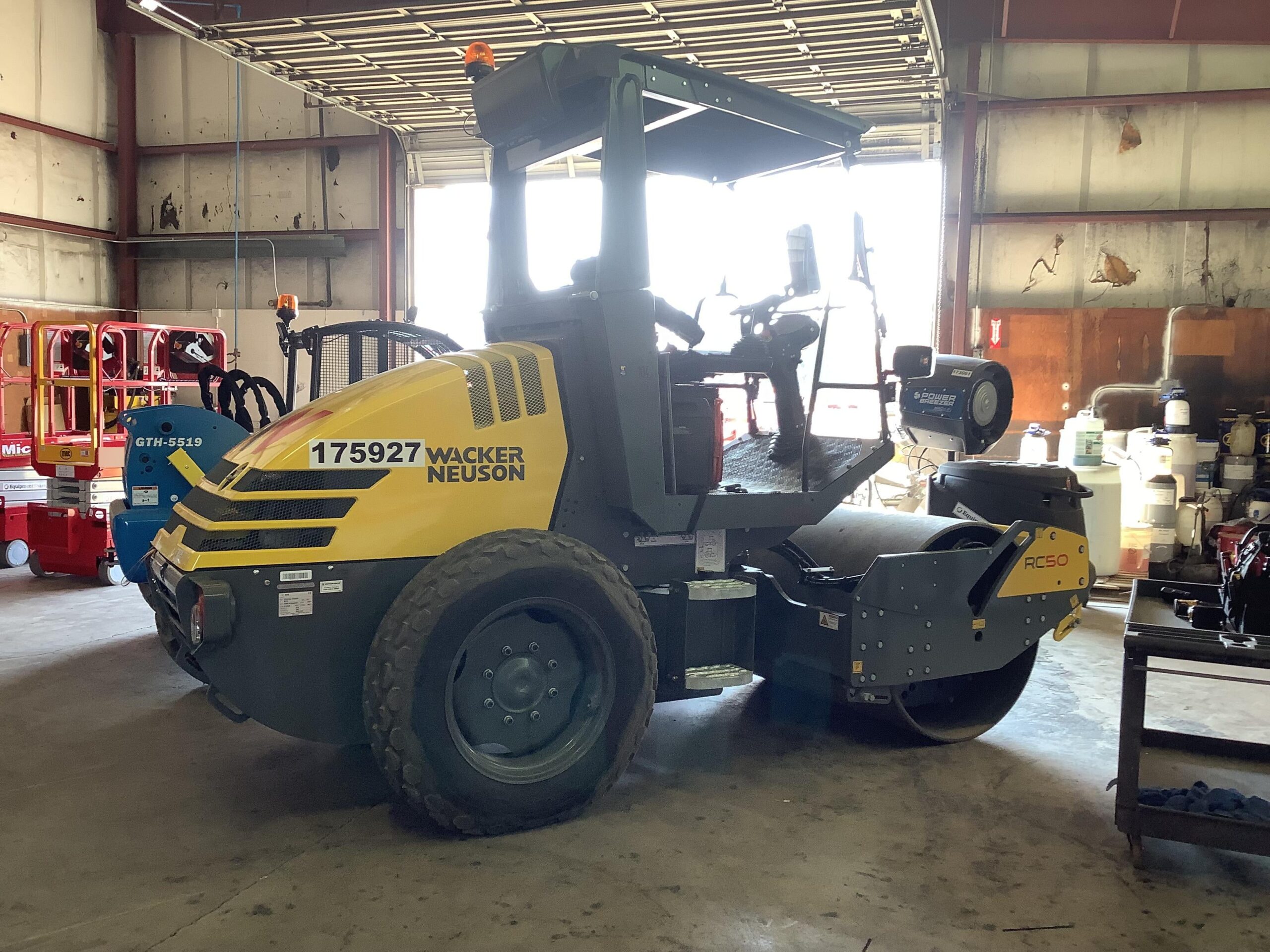 2021 WACKER NEUSON RC50