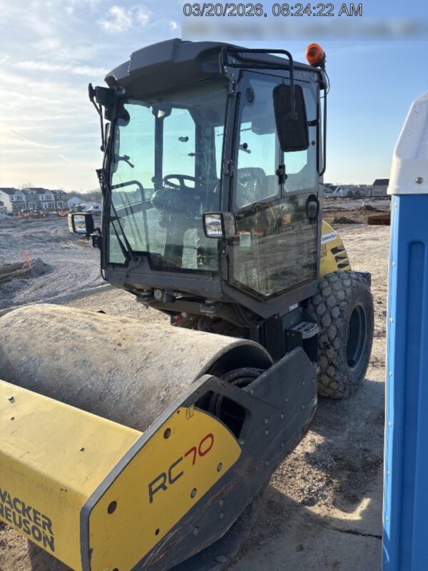 2021 WACKER NEUSON RC70