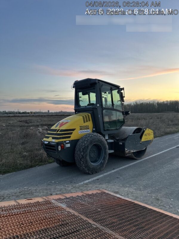 2021 WACKER NEUSON RC70