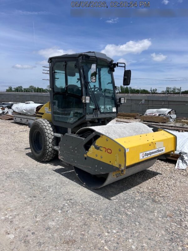 2021 WACKER NEUSON RC70