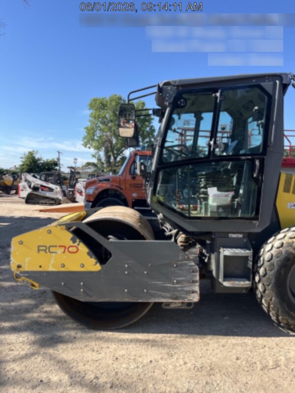 2021 WACKER NEUSON RC70