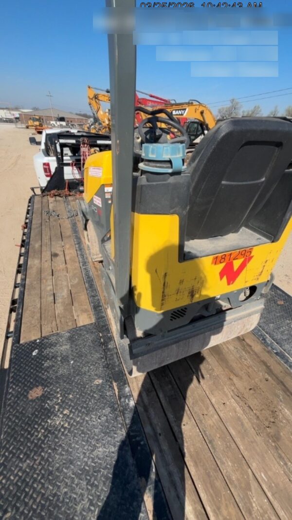 2021 WACKER NEUSON RD12A