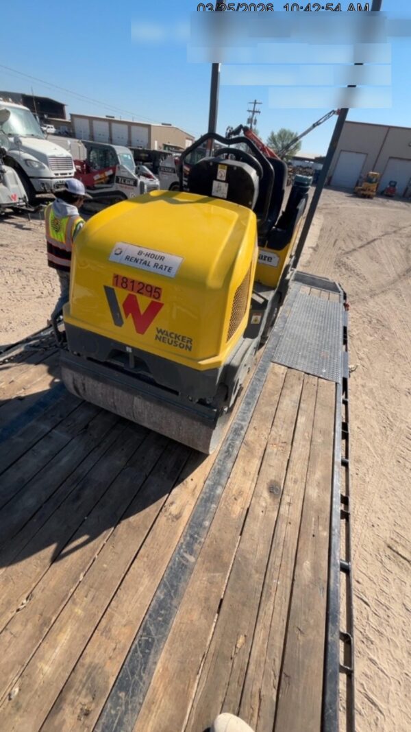 2021 WACKER NEUSON RD12A