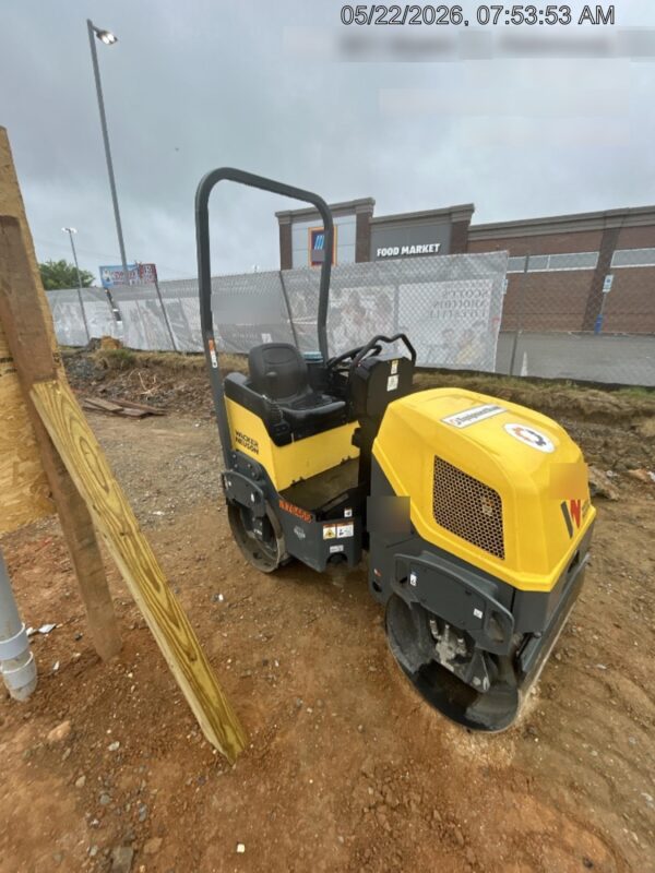 2021 WACKER NEUSON RD12A