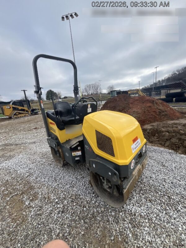 2021 WACKER NEUSON RD12A