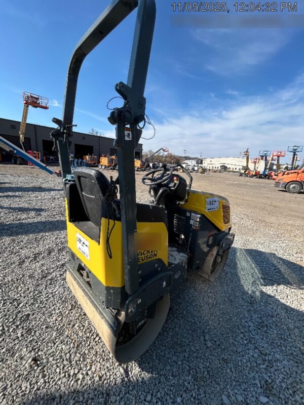 2021 WACKER NEUSON RD12A
