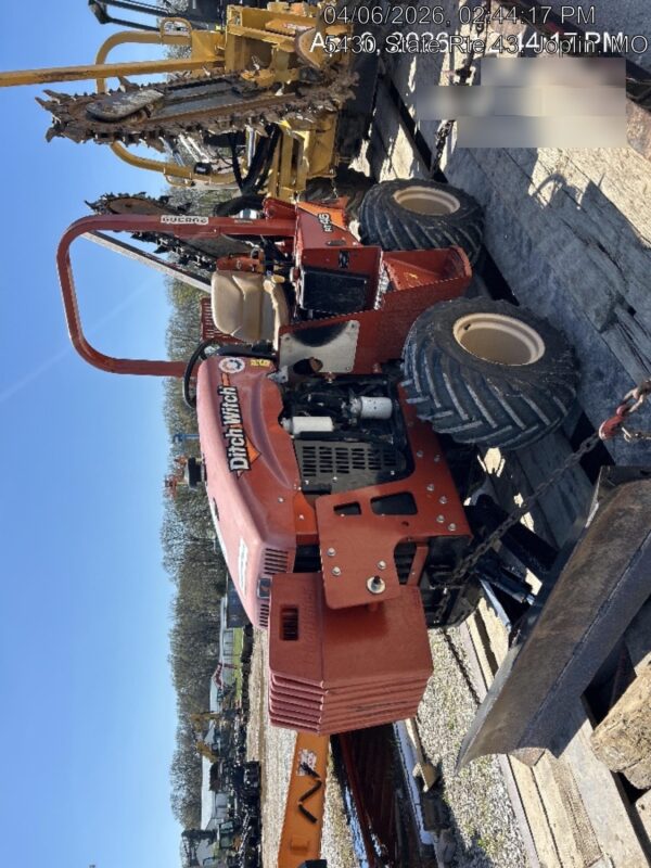2022 DITCH WITCH RT45A