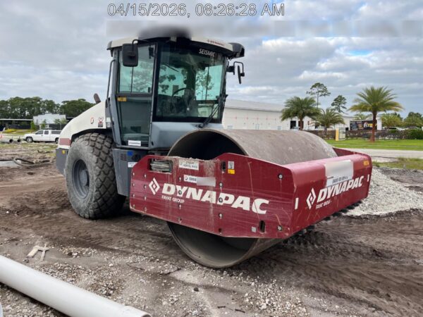 2022 DYNAPAC CA2500D