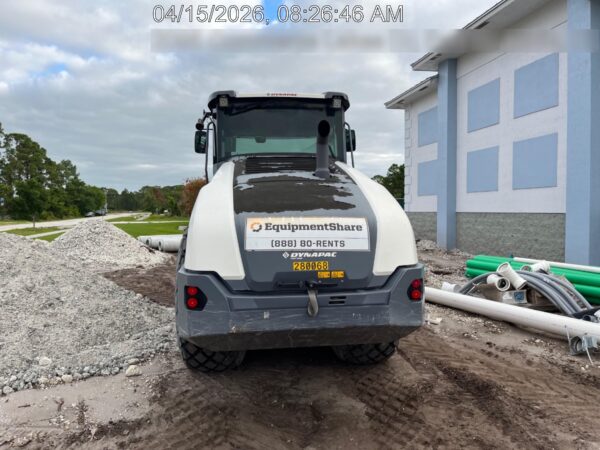 2022 DYNAPAC CA2500D