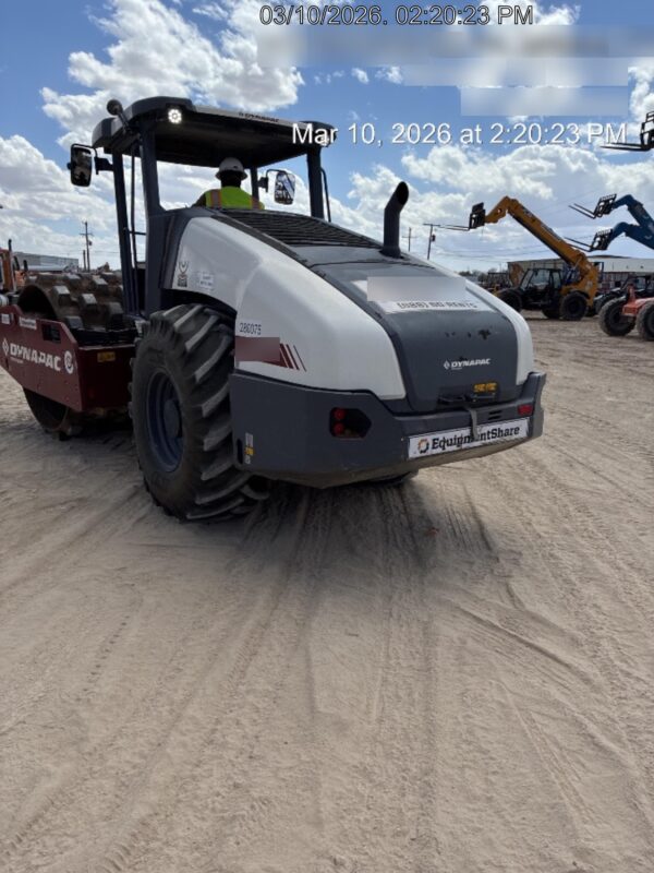 2022 DYNAPAC CA2500PD