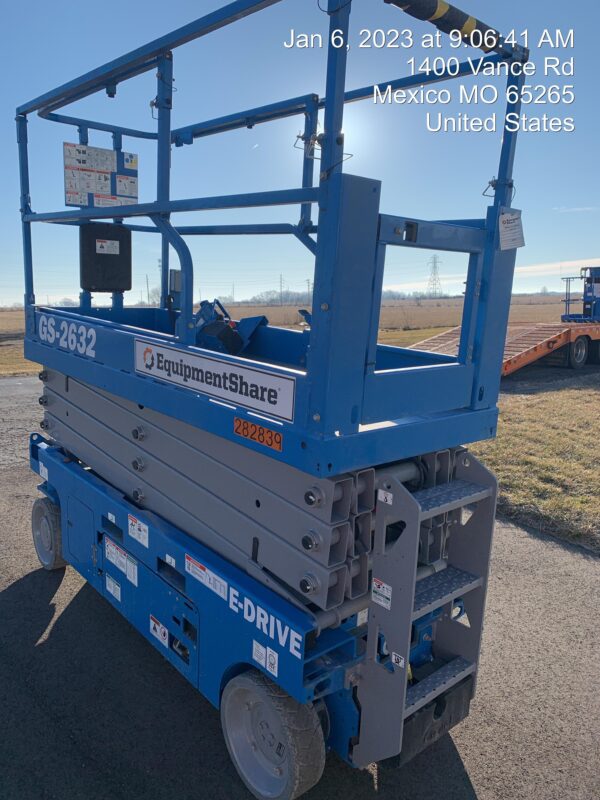 2022 GENIE GS-2632