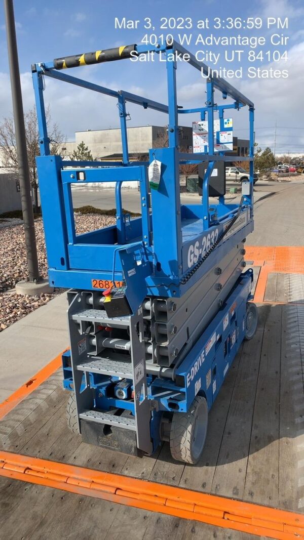 2022 GENIE GS-2632