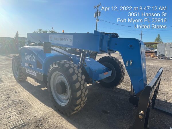 2022 GENIE GTH-844
