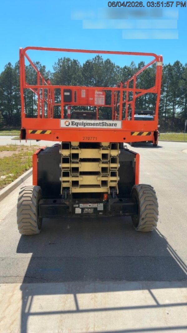 2022 JLG 4394RT