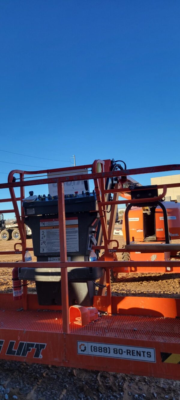 2022 JLG 460SJ