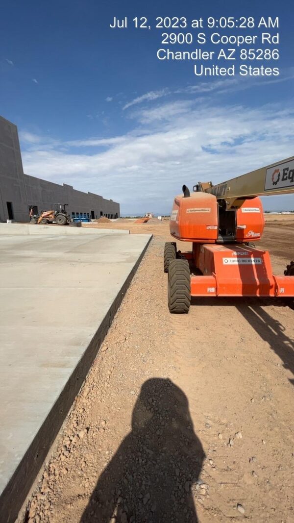 2022 JLG 460SJ