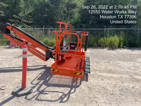 2022 JLG 660SJ