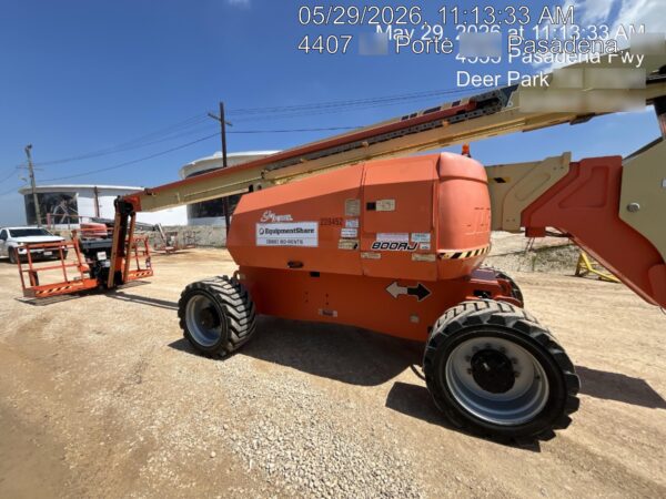 2022 JLG 800AJ