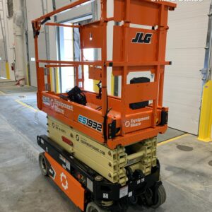 2022 JLG ES1932