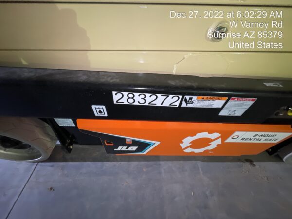 2022 JLG ES3246