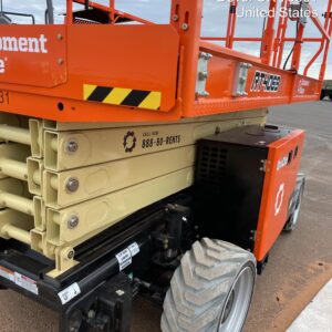 2022 JLG RT4069