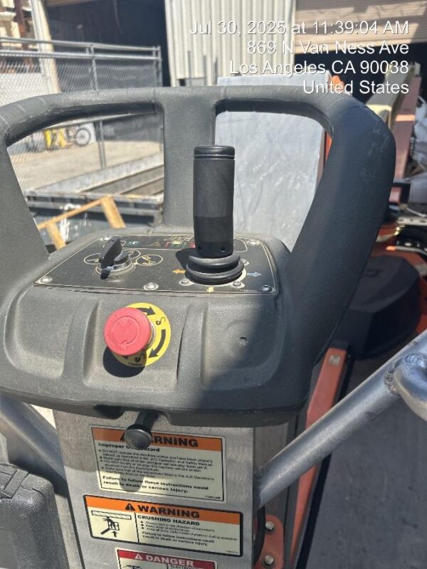 2022 JLG T500J