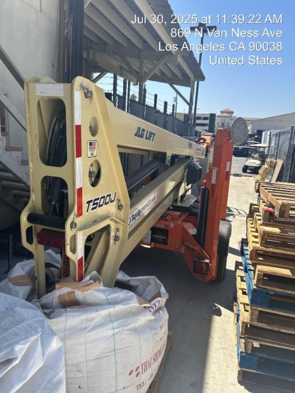 2022 JLG T500J