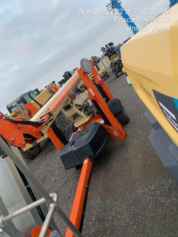 2022 JLG T500J