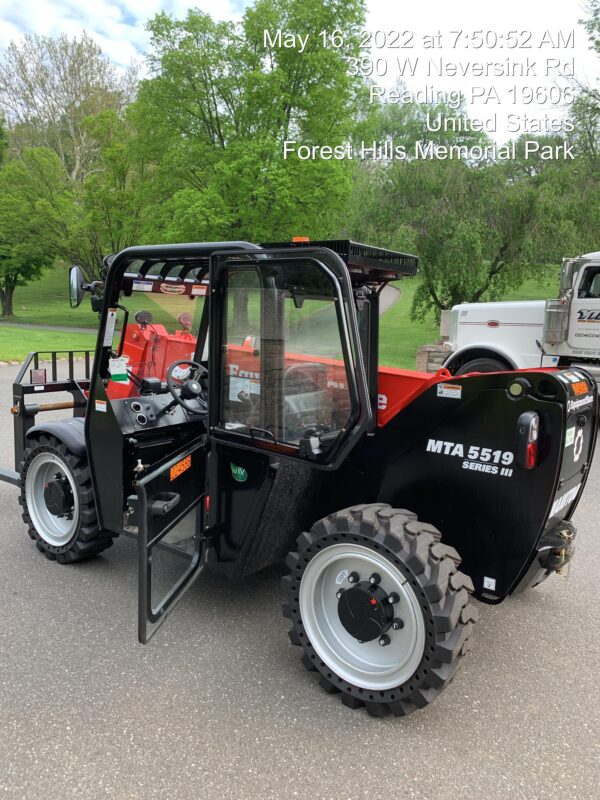 2022 MANITOU MTA5519