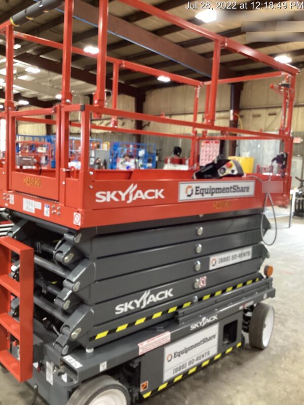2022 SKYJACK SJ4740