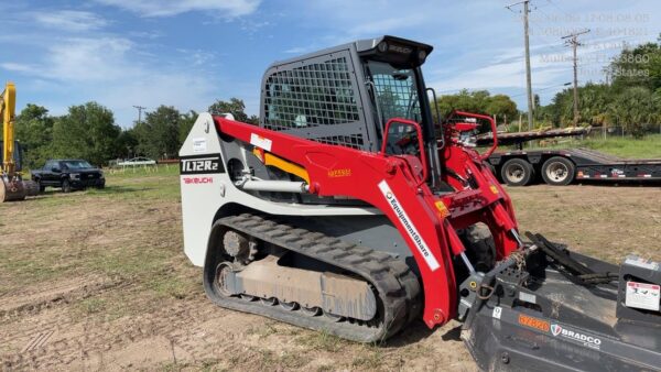 2022 TAKEUCHI TL12R2-CR