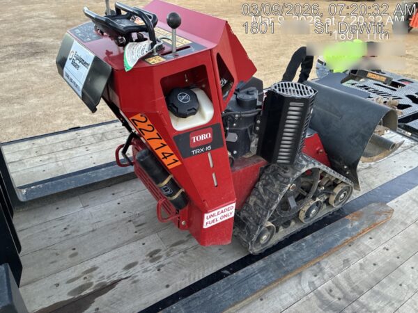 2022 TORO TRX-16