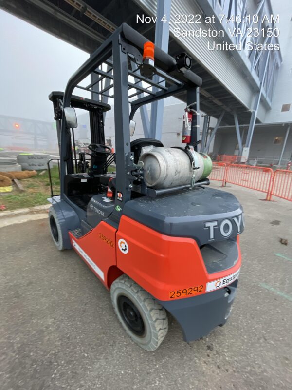 2022 TOYOTA 50-8FGU25