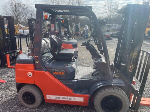 2022 TOYOTA 50-8FGU25 2022 TOYOTA 50-8FGU25
