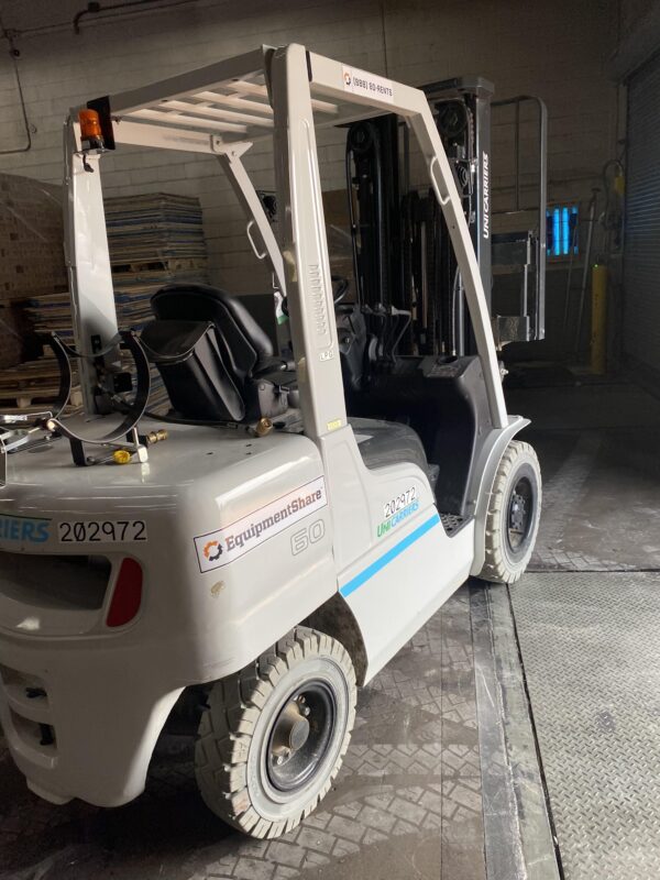 2022 UNICARRIER MUG1F2A30DV