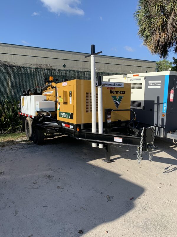 2022 VAC-TRON LP573XDT