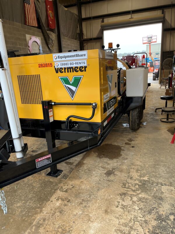 2022 VAC-TRON LP573XDT