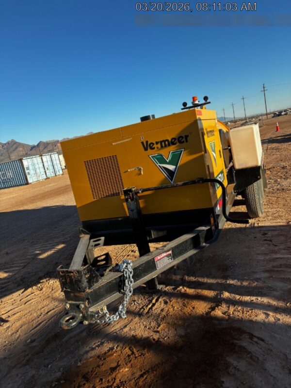 2022 VAC-TRON LP573XDT