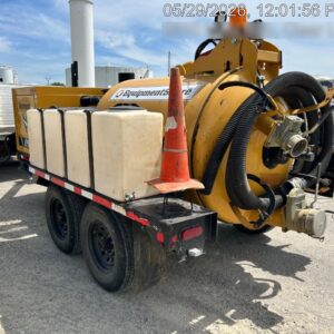 2022 VAC-TRON LP573XDT